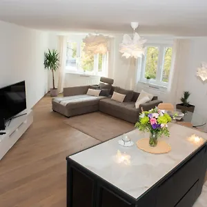 Luxury Res - With Parking Apartment