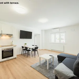 Argo Apartment